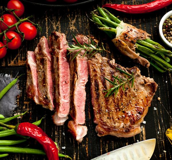 Speisekarteneintrag-Unsere-Spezialitaeten_meal_section